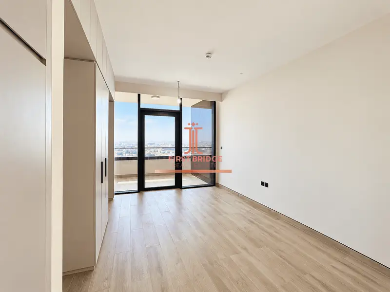 Premium Quality | Skyline View | Semi-Furnished