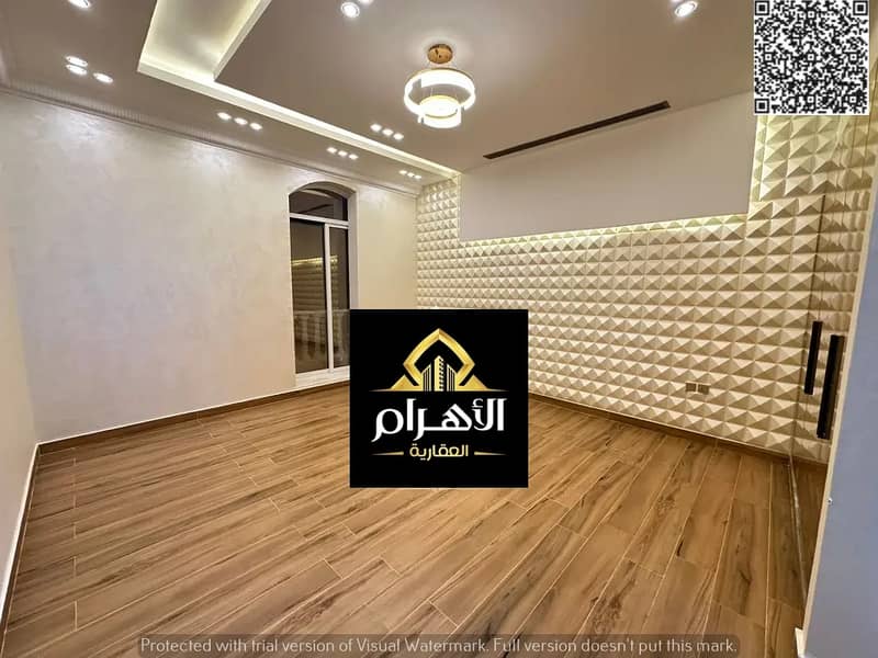 14 875389790-1066x800. webp