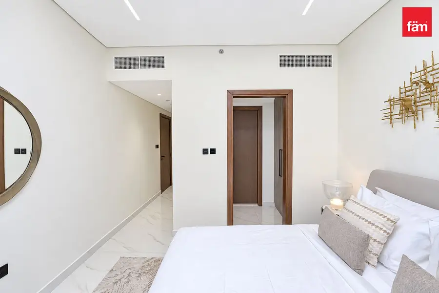 All Inclusive Ready to Move In Designer Apartment