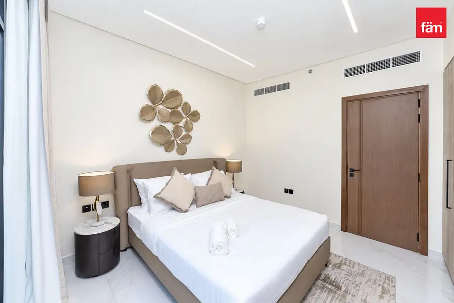 All Inclusive Ready to Move In Designer Apartment