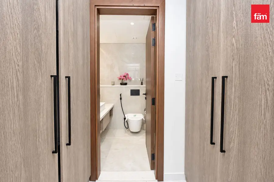 All Inclusive Ready to Move In Designer Apartment