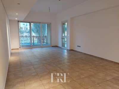 2 Bedroom Flat for Sale in Palm Jumeirah, Dubai - Available Now | Fully Furnished | Spacious Layout 2 Bedroom Flat for Sale in Palm Jumeirah, Dubai - Available Now | Fully Furnished | Spacious Layout