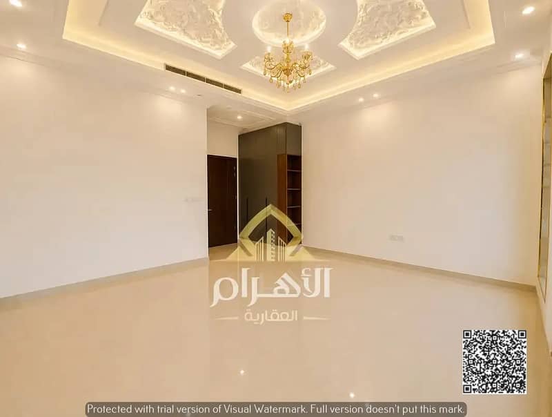 17 868248894-1066x800. webp