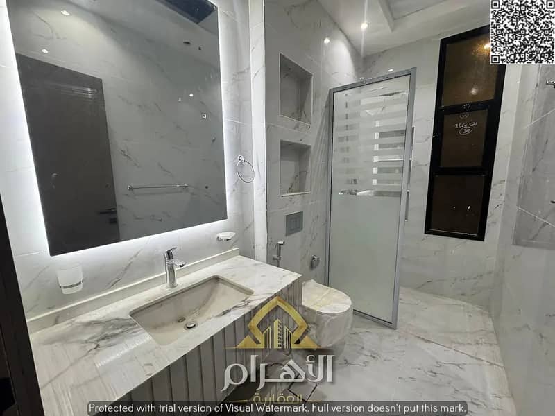 8 875445430-1066x800. webp
