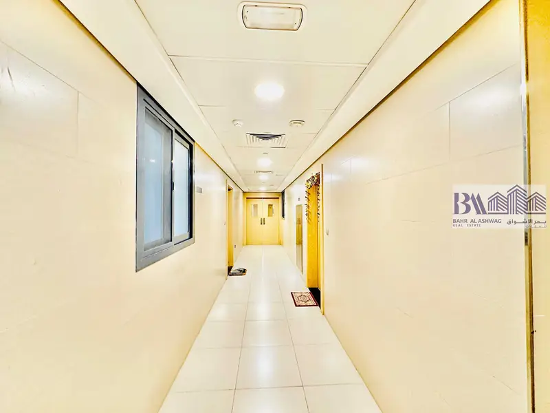 Pay Monthly I First Class Premium Unit I Near-Metro