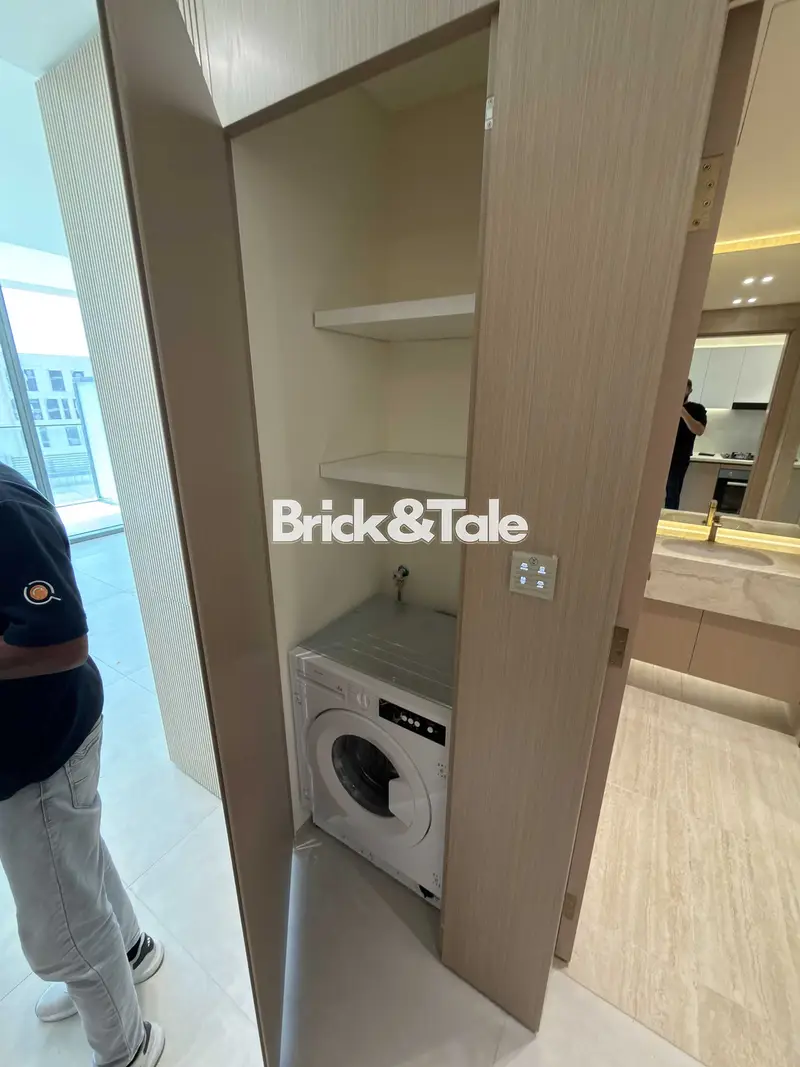 Monthly Payment | 8K Including all bills | Burj Khalifa View | 10 Min to Downtown