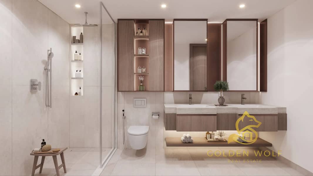 3 The Hillgate - bathroom. jpg