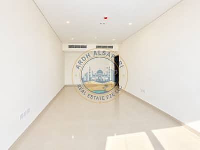 Penthouse de 2 chambres à à louer à Aljada, Sharjah - 1000426370. jpg