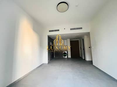2 Bedroom Flat for Rent in Aljada, Sharjah - Spacious 2 Bedroom Apartment in Boulevard, Aljada | 4 Cheques