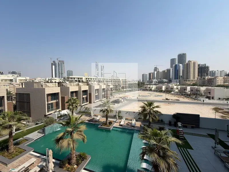 Pool View | Furnishing Options | Vacant