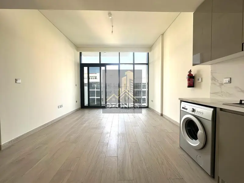 12 Cheques, Two Bath, Ready To Move In