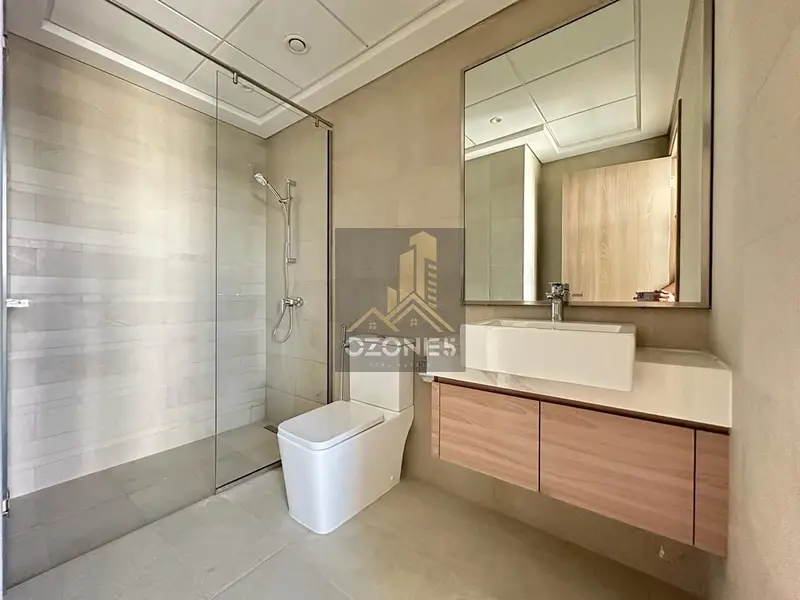 12 Cheques, Two Bath, Ready To Move In