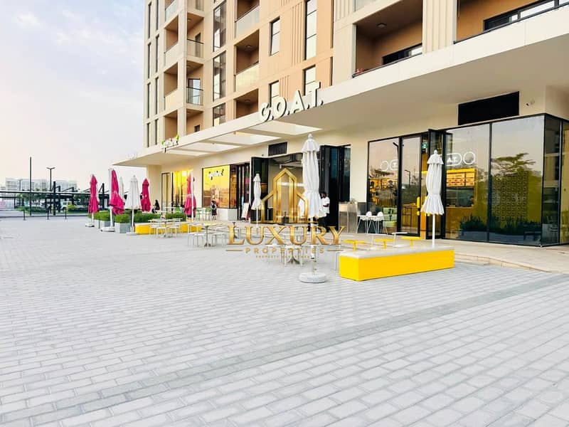 14 🏡 LUXURY POOL VIEW STUDIO FOR RENT | MAMSHA, SHARJAH 🌊 ✨ 450 Sq. Ft. | 💰 AED 29,990/Ye