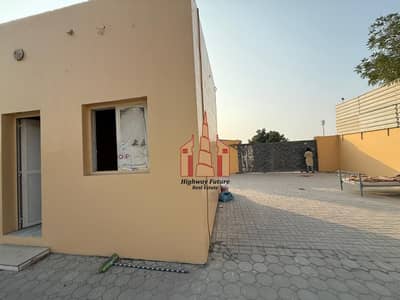 Industrial Land for Rent in Al Sajaa Industrial, Sharjah - 268010. jpg