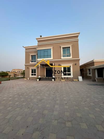 فیلا 5 غرف نوم للايجار في القرائن، الشارقة - 414fc4bd-a8ae-4fbb-96ac-08f61500d3a9. jpg