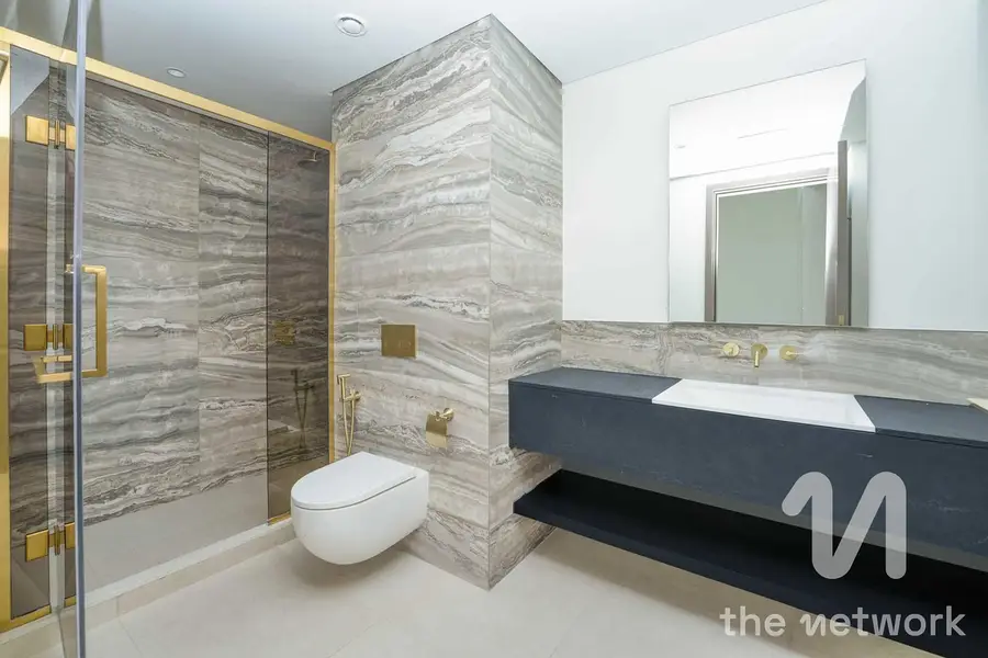 Unique 4 Beds Villa | Rented to 2028 | Corner Plot