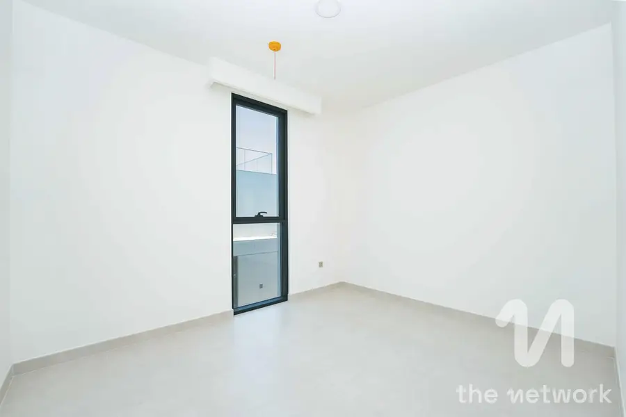 Unique 4 Beds Villa | Rented to 2028 | Corner Plot