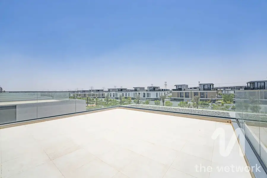 Unique 4 Beds Villa | Rented to 2028 | Corner Plot