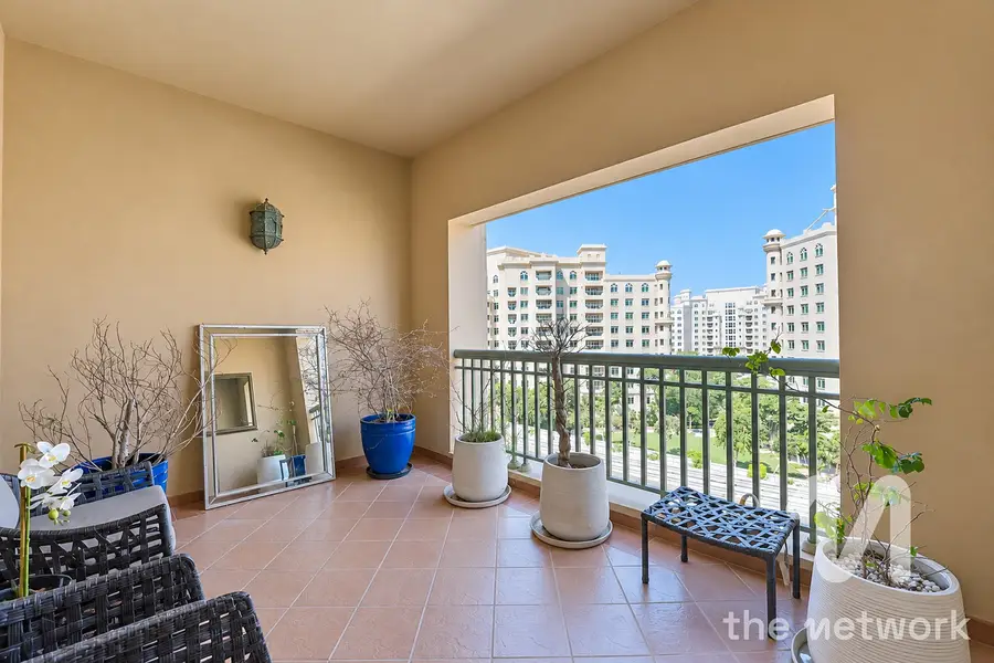 Fully Renovated | Vacant On Transfer | Park Facing