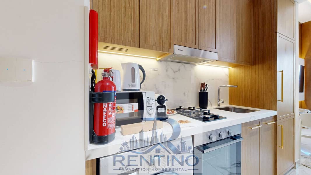 10 Azizi-Riviera-59-415-10282026_181245. jpg