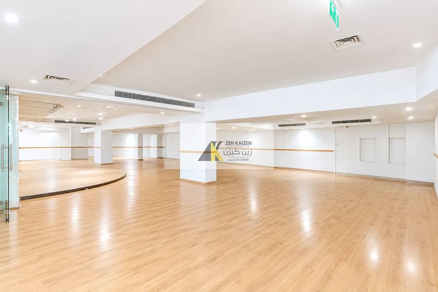 Bright Modern Empty Commercial Interior. png Bright Modern Empty Commercial Interior. png
