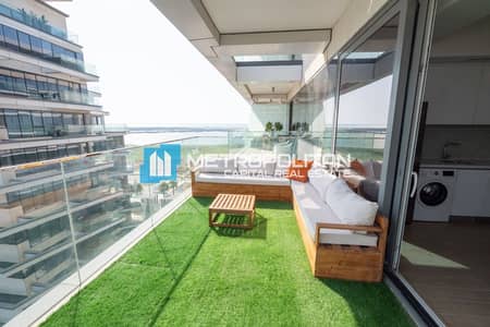 Studio for Rent in Yas Island, Abu Dhabi - Partial Canal View| Fully Furnished| Modern Studio