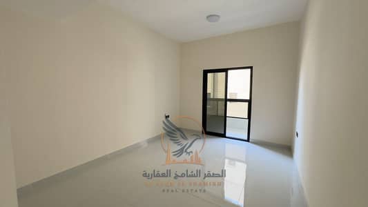 1 habitación Apartamento para en Alquiler en Al Jurf, Ajman - WhatsApp Image 2026-10-22 at 2.10. 49 PM. jpeg 1 habitación Apartamento para en Alquiler en Al Jurf, Ajman - WhatsApp Image 2026-10-22 at 2.10. 49 PM. jpeg