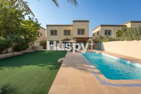 فیلا 4 غرف نوم للبيع في جميرا بارك، دبي - فیلا في الحي 5،جميرا بارك 4 غرف 8750000 درهم - 17020399