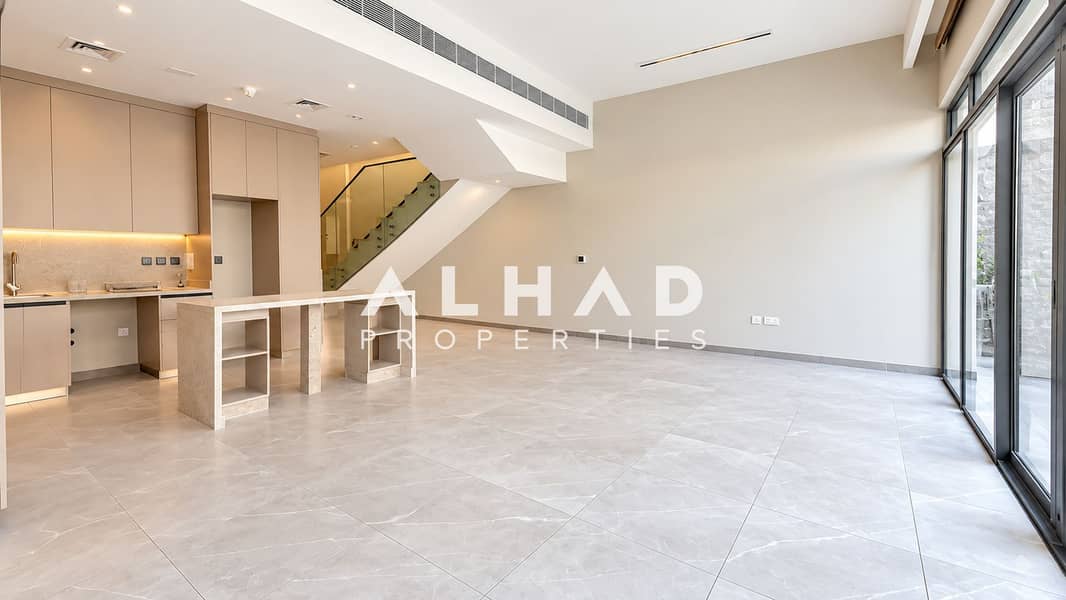 2 Modern Minimalist Open-Plan Interior. png
