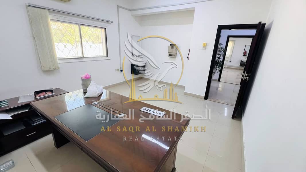 8 فيلا-للا-يجار-4-غرف-القادسية-الشارقة-صورة-العقار-re-001-07. jpg