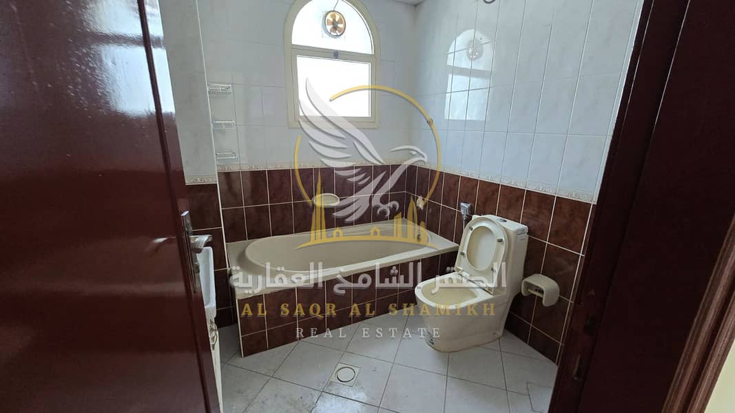 29 fyla-for-rent-5-bedroom-aljzat-alsharqa-property-33. jpg