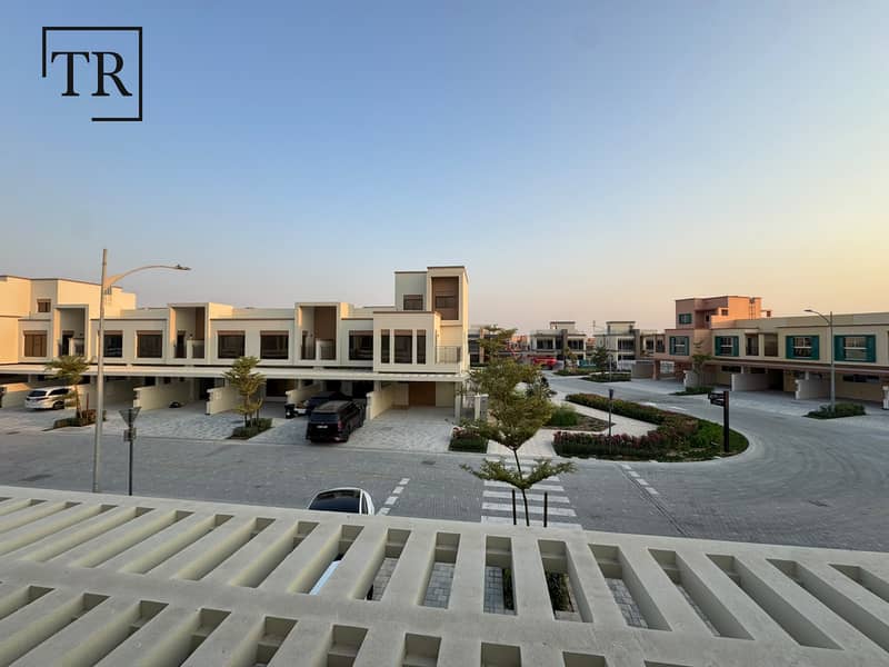 Elegant Living | Quality Finishes | Generous Space Elegant Living | Quality Finishes | Generous Space