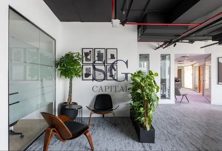 Fully Furnished Office Space | Prime Location