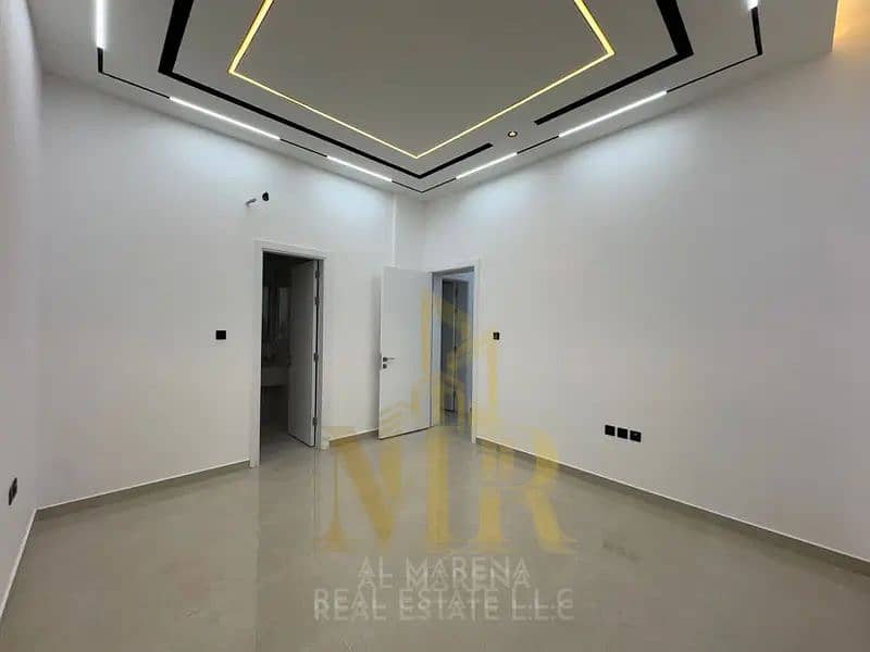 30 876223579-800x600. webp