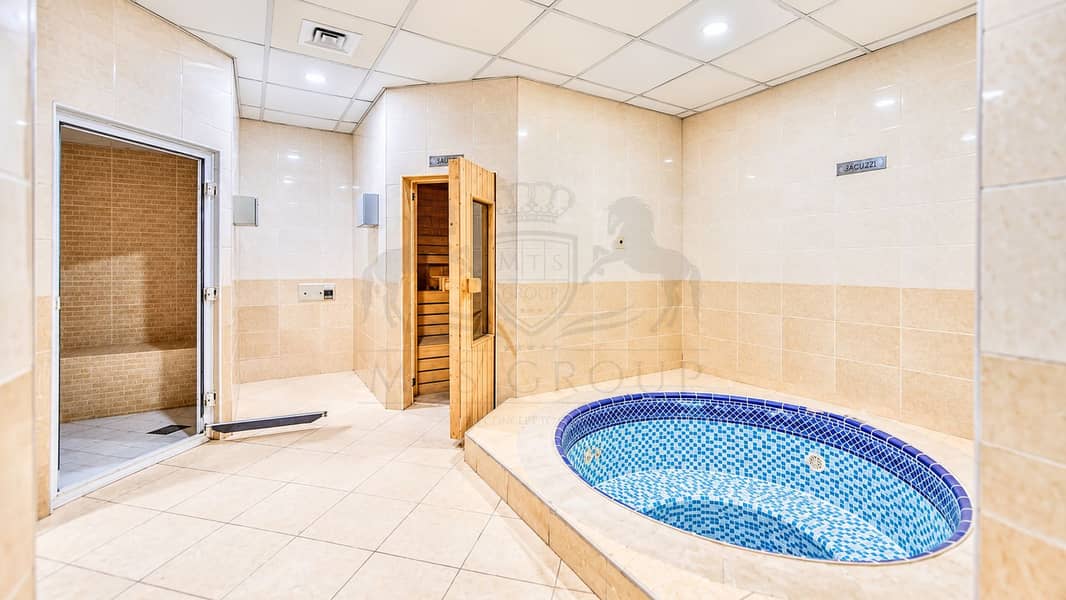 9 Modern Spa Sauna and Jacuzzi Room. png