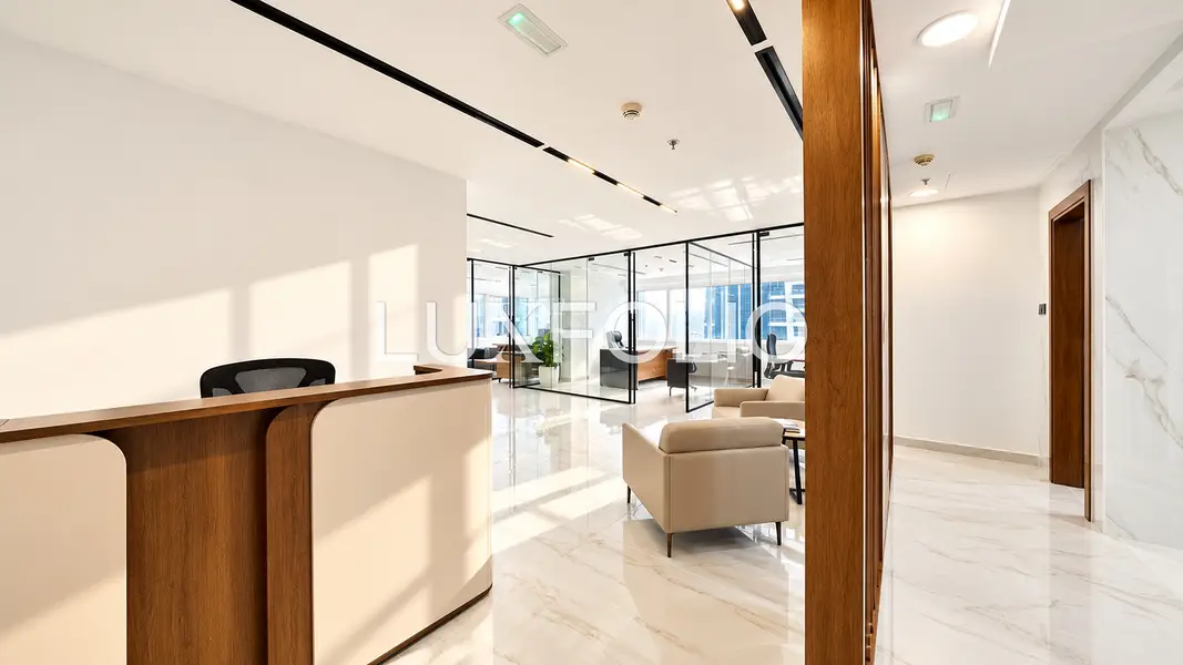 Luxury Fitout | Lake and Almas View| Vacant