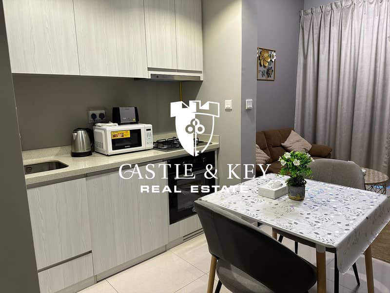 3 Kitchen 1. jpeg