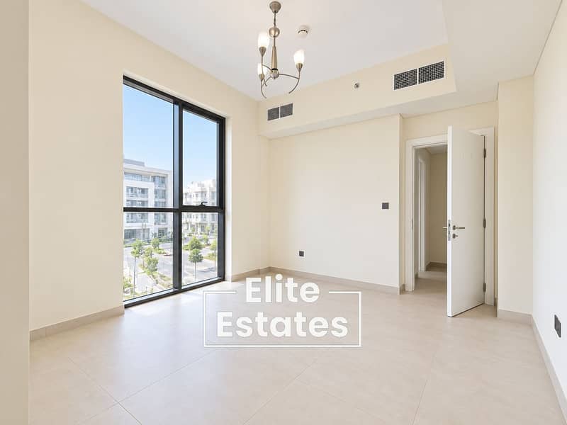 6 Bright Minimalist Apartment Interior. png