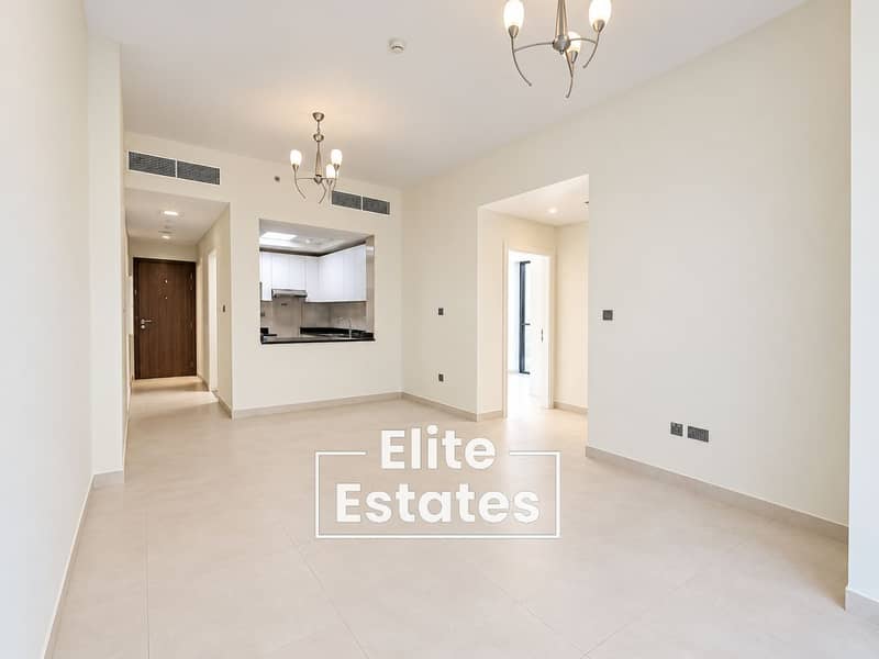 7 Bright Minimalist Open-Plan Apartment. png