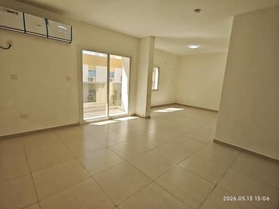 2 habitaciones Apartamento para en Alquiler en Al Majaz, Sharjah - WhatsApp Image 2026-10-24 at 14.31. 09. jpeg 2 habitaciones Apartamento para en Alquiler en Al Majaz, Sharjah - WhatsApp Image 2026-10-24 at 14.31. 09. jpeg