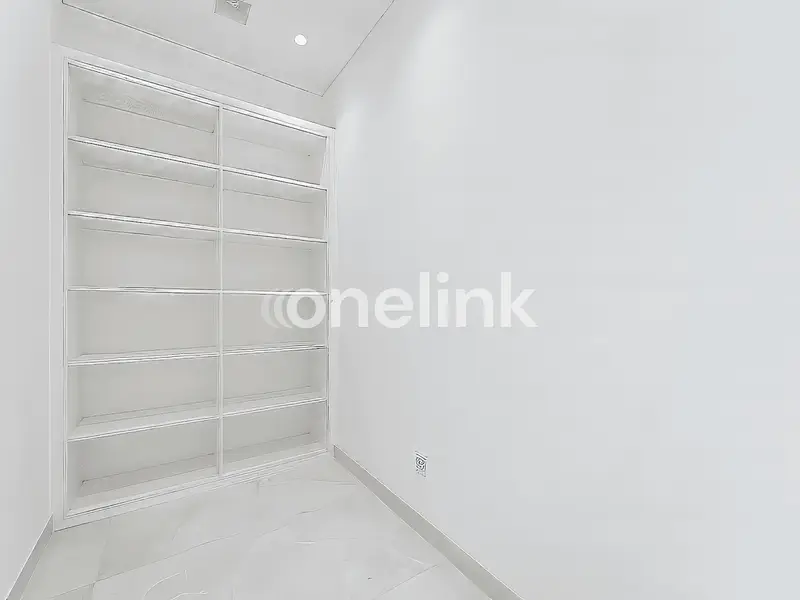 Fully Upgraded 4BR Duplex | 180° Views to Palm
