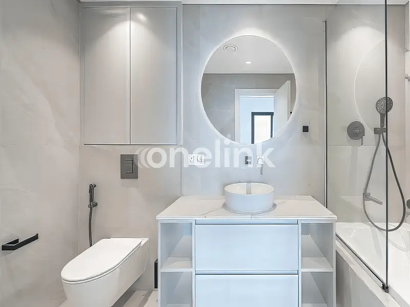 Fully Upgraded 4BR Duplex | 180° Views to Palm
