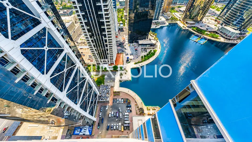 Luxury Fitout | Lake and Almas View| Vacant