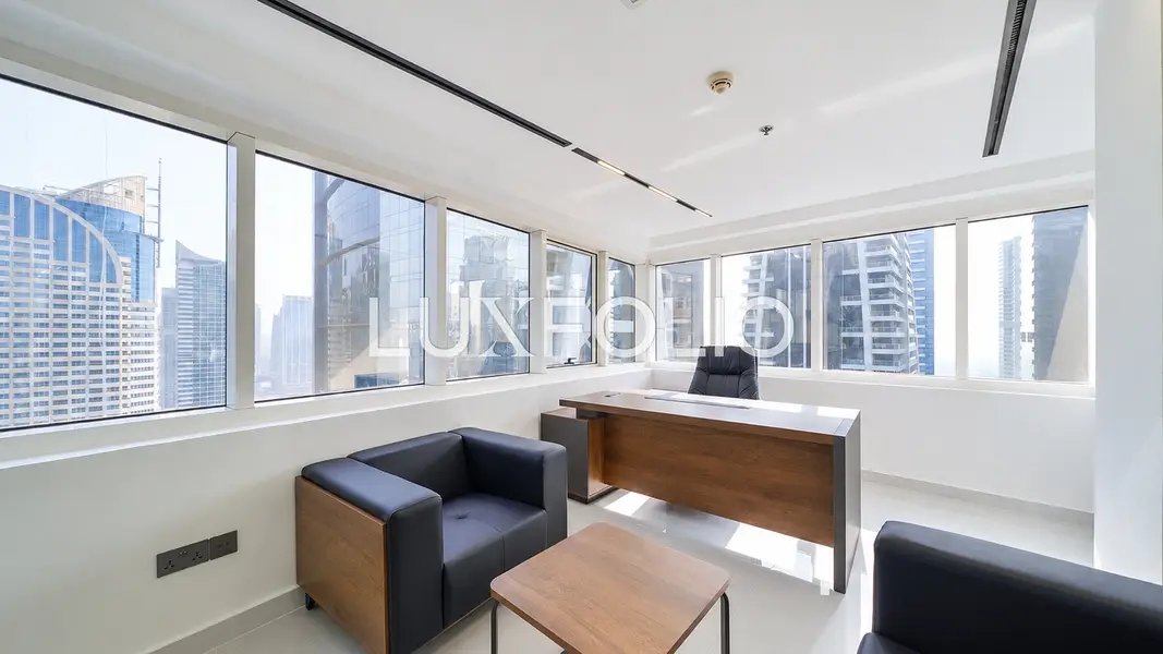 Luxury Fitout | Lake and Almas View| Vacant