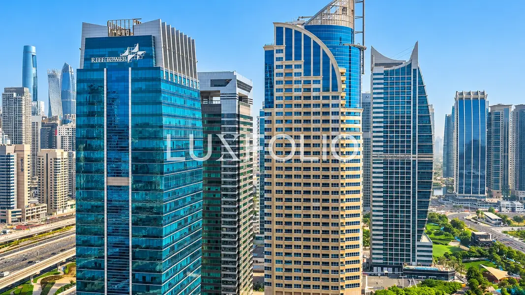 Luxury Fitout | Lake and Almas View| Vacant