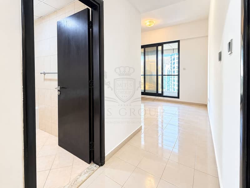 7 Bright Modern Hallway with City View. png