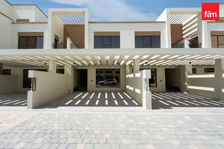 4 habitaciones Townhouse para en Venta en DAMAC Lagoons, Dubai - Casa adosada en DAMAC Lagoons,Costa Brava, 4 dormitorios, 2700000 AED - 16758834 4 habitaciones Townhouse para en Venta en DAMAC Lagoons, Dubai - Casa adosada en DAMAC Lagoons,Costa Brava, 4 dormitorios, 2700000 AED - 16758834