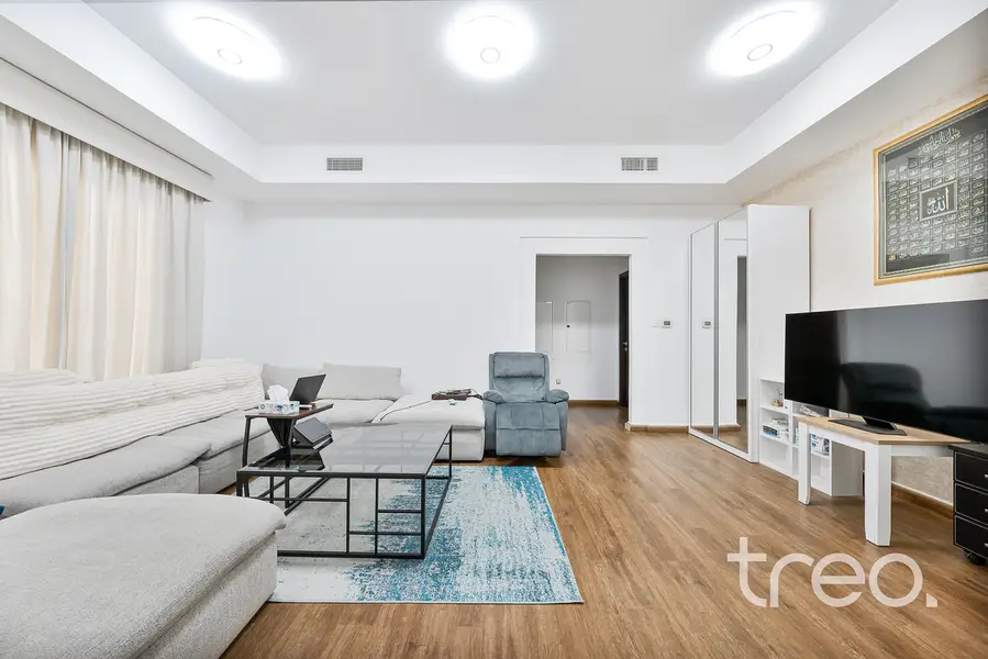 Exclusive | Private Pool | Upgraded | Vastu