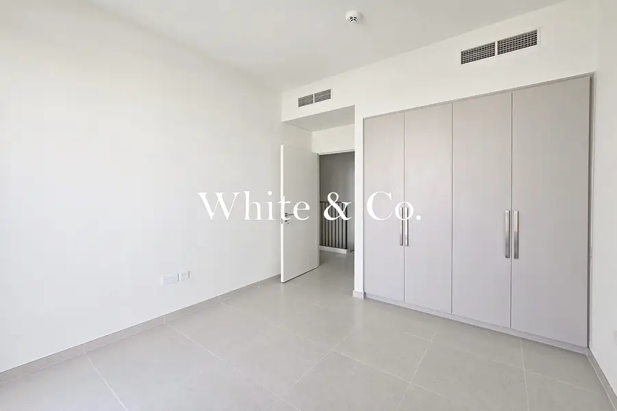 Close To Pool | Family Area | Vacant Now