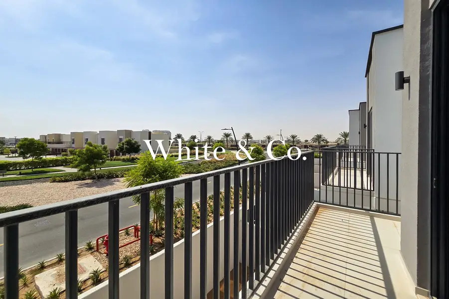 Close To Pool | Family Area | Vacant Now